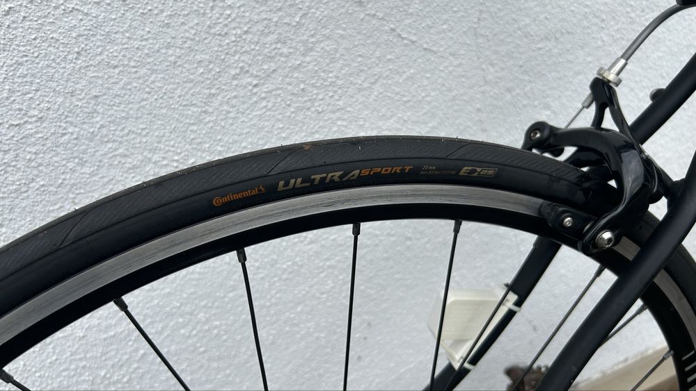 Bicicleta estrada specialized secteur