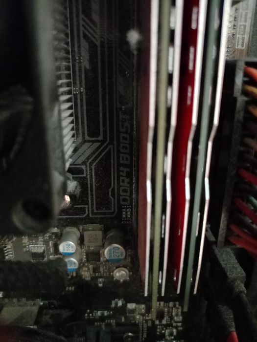 продам комплектуючі від комп'ютера (ціна за все)