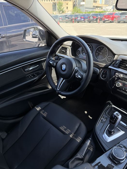 Продам BMW f30  2015