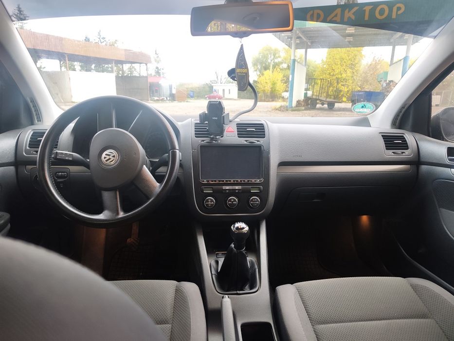 Продам Volkswagen golf 5