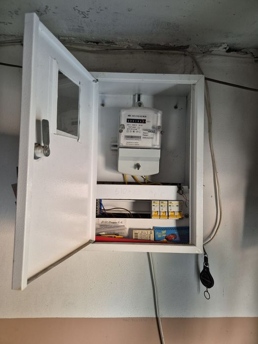 Продам гараж АК Таврія (Г.Кондратьєва)