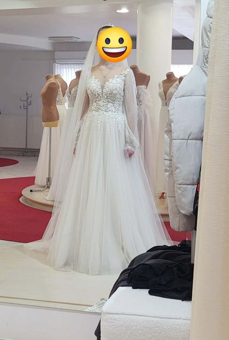 Suknia ślubna larumi