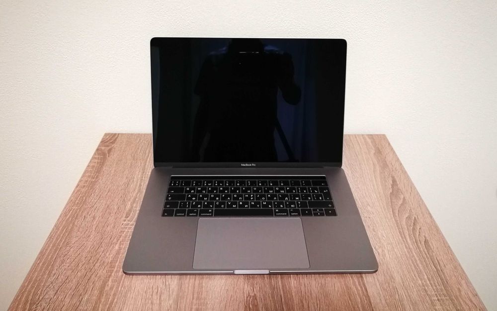 d*l様 MacBook Pro A1707 日本語配列ジャンク品！ MacBook Pro 15 A1707 | i7/16Gb/256Gb | 2017 | Space Gray