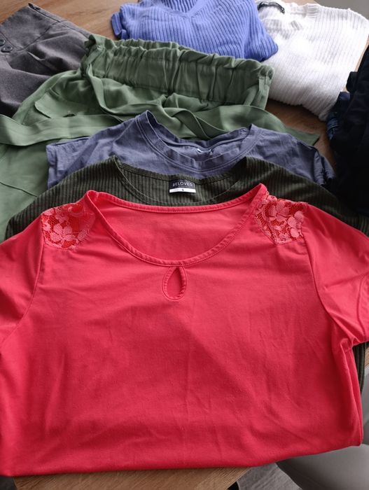 Zestaw ubrań damskich 17 sztuk S/M kurtki bluzki spodnie