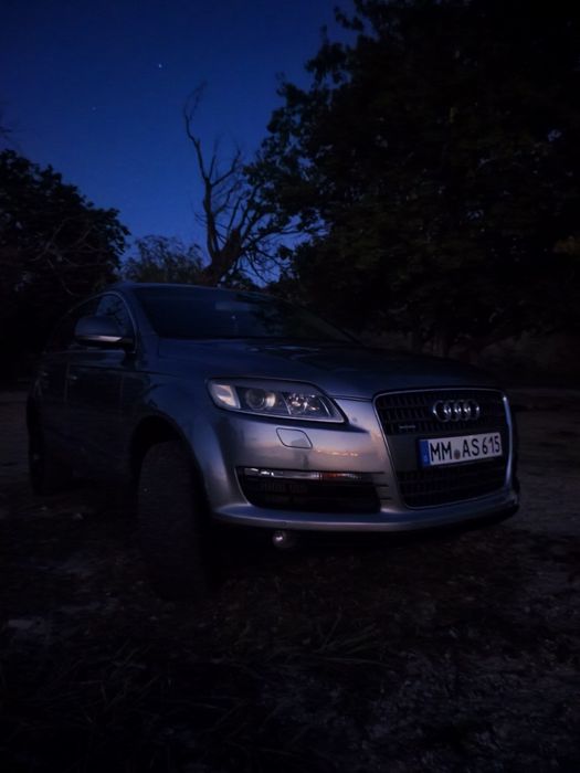 Audi Q7 для військових, терміново