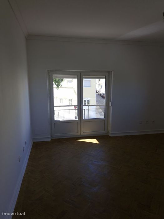 Lisboa: Incrível T1 com vista rio - Disponibilidade final Janeiro