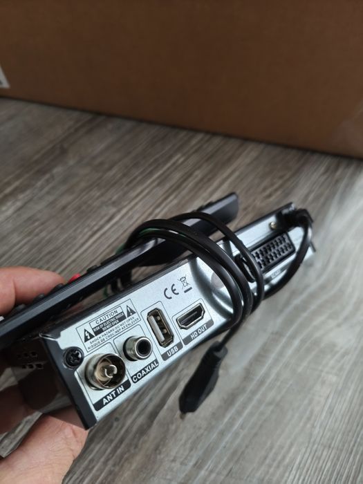 Sprzedam dekoder dvb T2 cablrtech