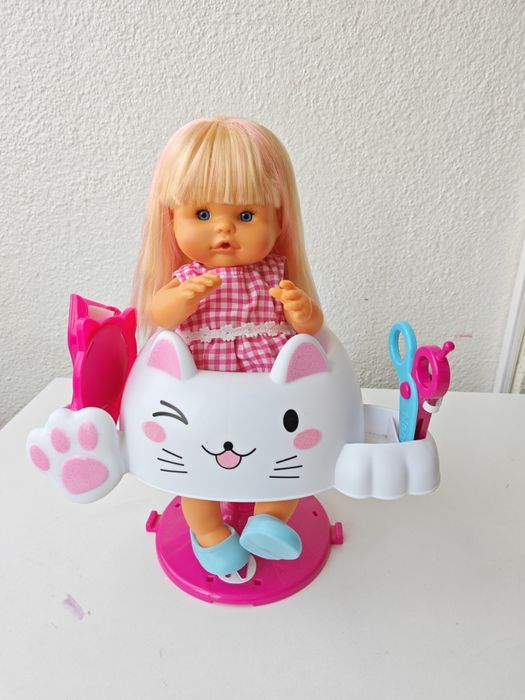 Boneca Nenuco cabeleireira