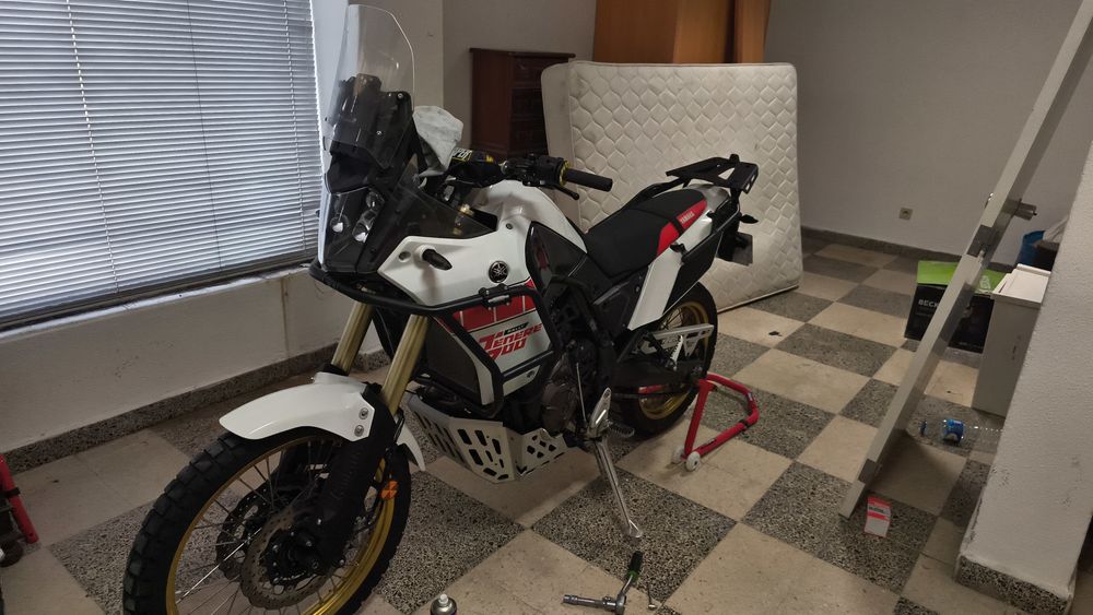 Ténéré 700 rally  com apenas 17mil kms