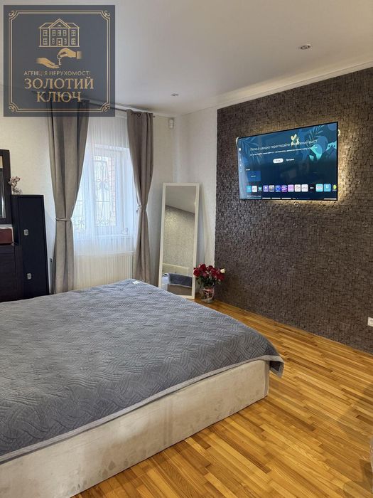 Продам двоповерховий будинок