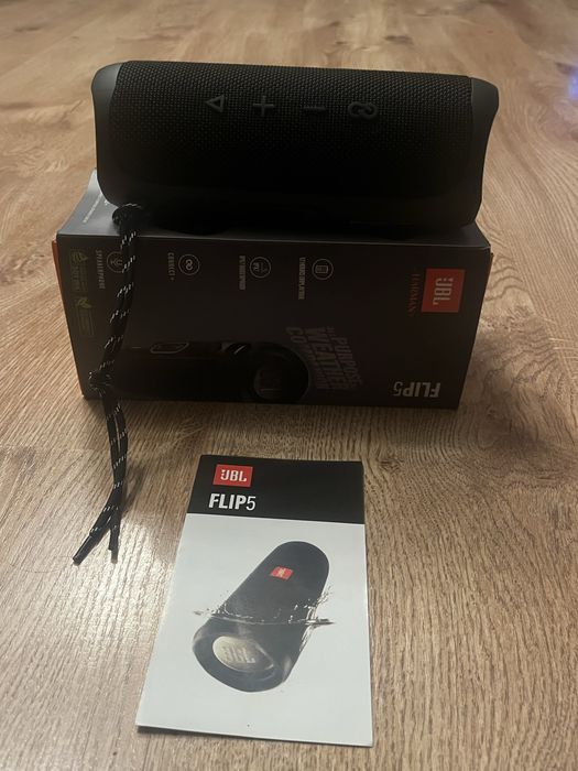Glosnik JBL FLIP 5 + zestaw kabli