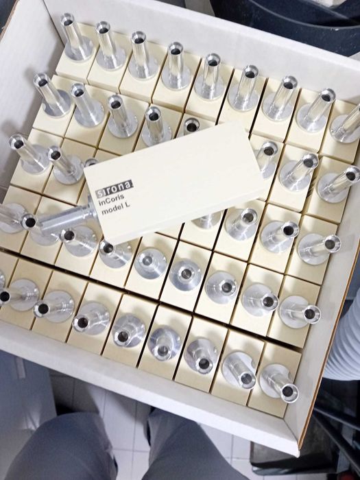 Sistema de fresagem de modelos CEREC