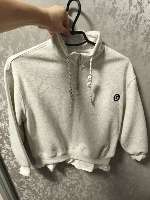 Продам пакет весняного одягу на дівчинку