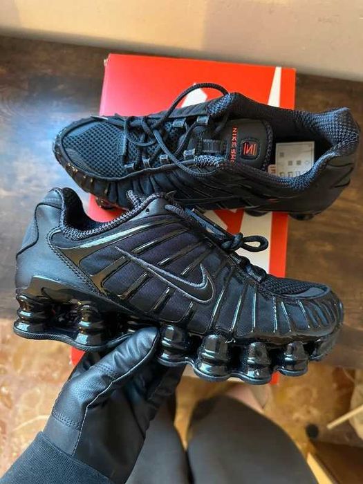 Nowoczesne nowy Nike shox TL balck r.41