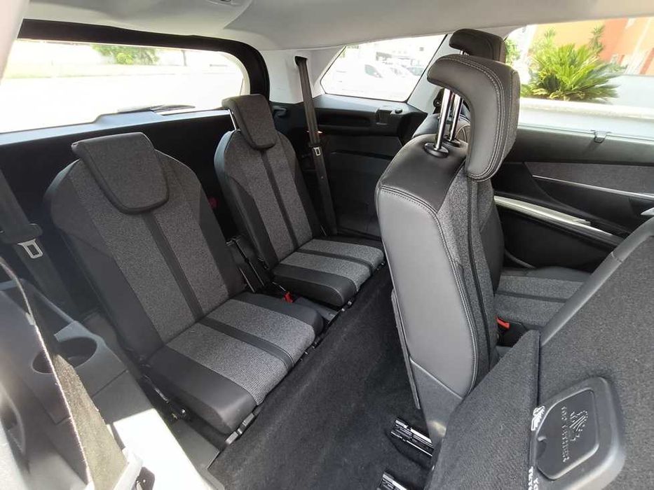 Peugeot 5008-II 1.5 BlueHDi Allure – 7 Lugares – 2018