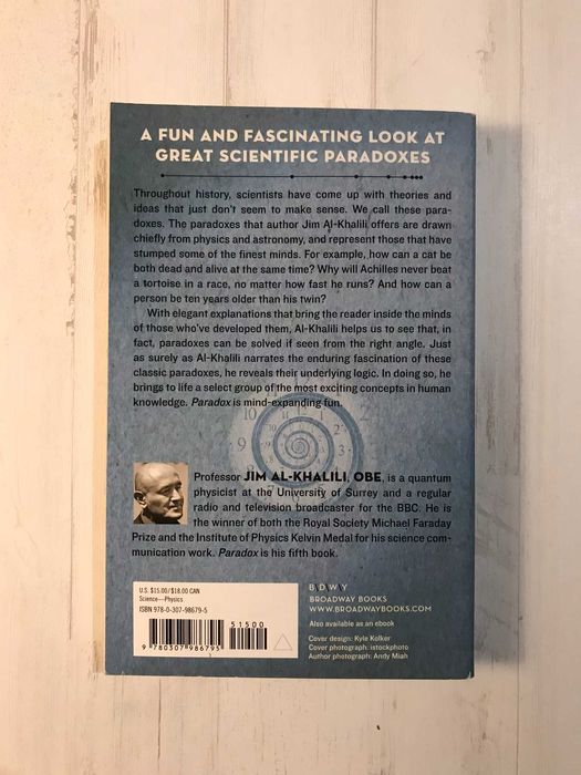 Livro Paradox The Nine Greatest Enigmas in Physics