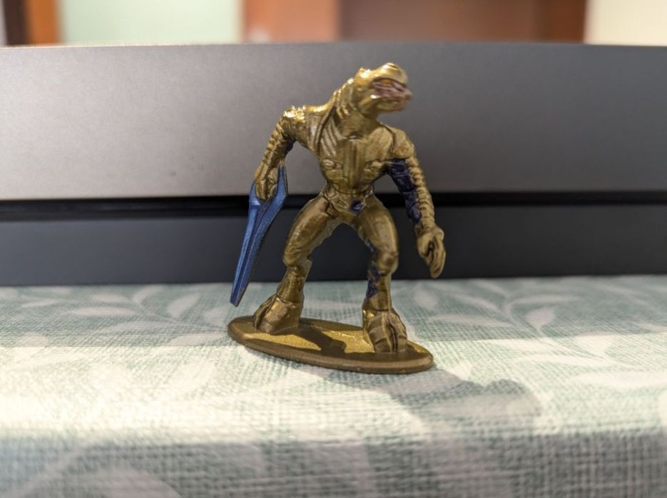 Xbox one x  Gold Rush edition