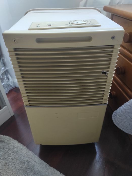 Desumidificador com sensor de humidade