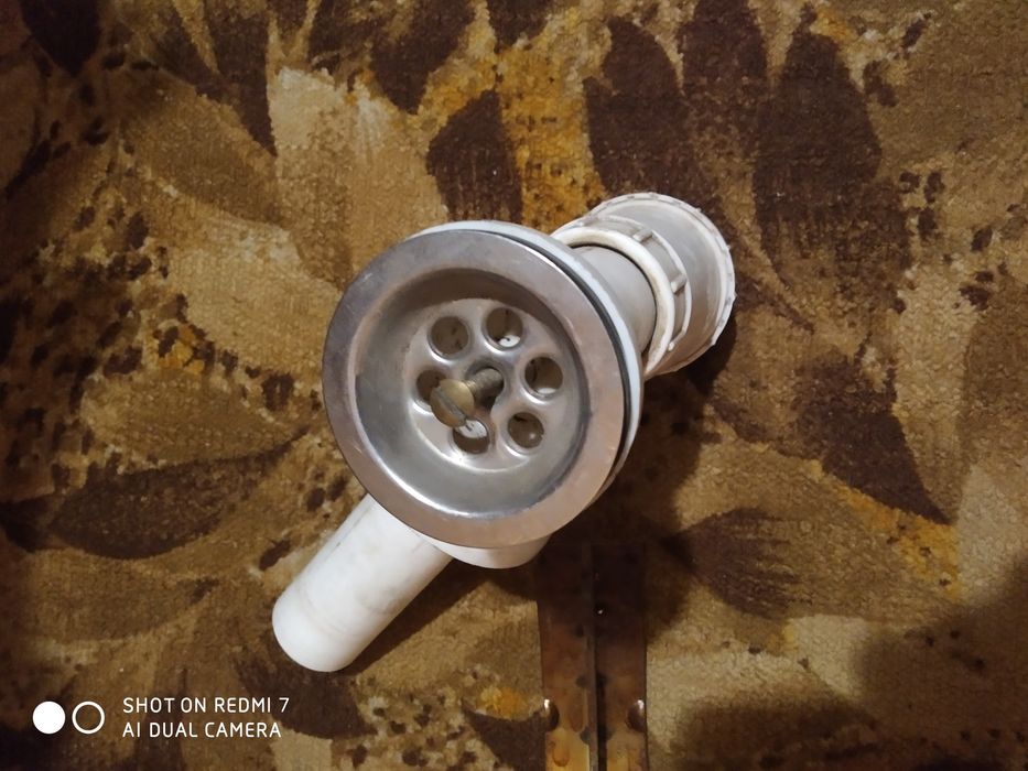 Сифон в кухню на 50мм