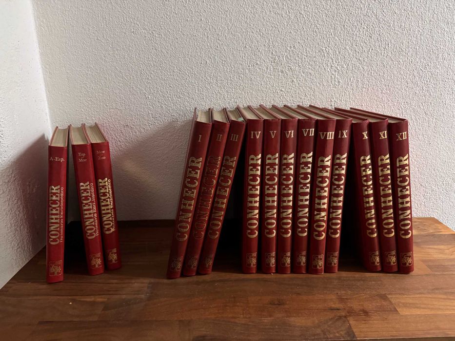 Enciclopédia Conhecer - 12 + 3 volumes