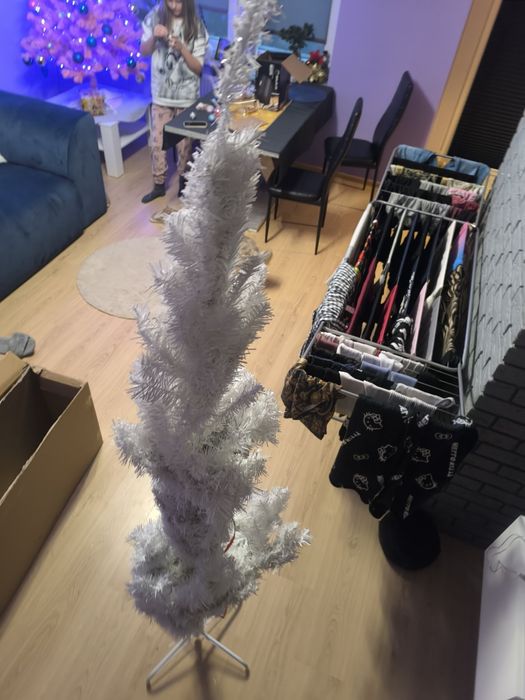 Pilnie sprzedam białą choinkę