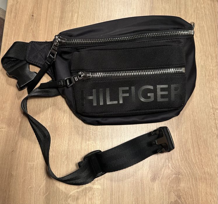 Nerka oryginalna Tommy Hilfiger (jak nowa)