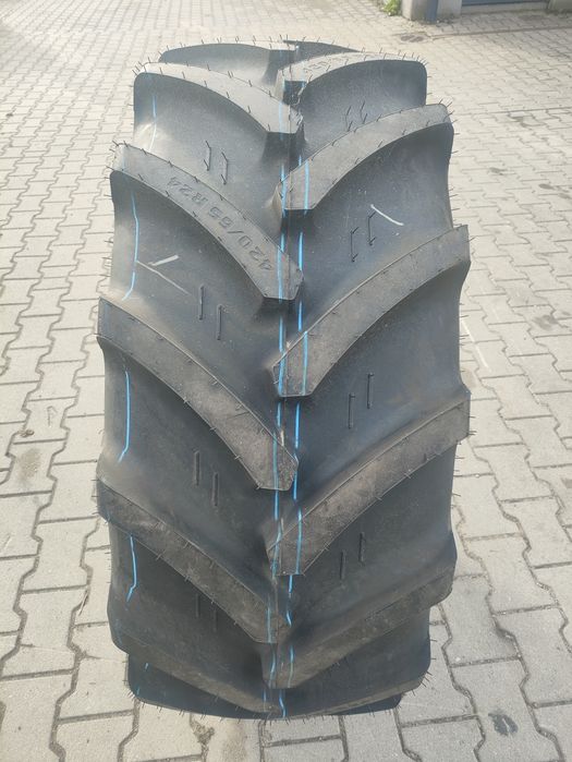 420/65R24 Mitas RD03 Opona rolnicza