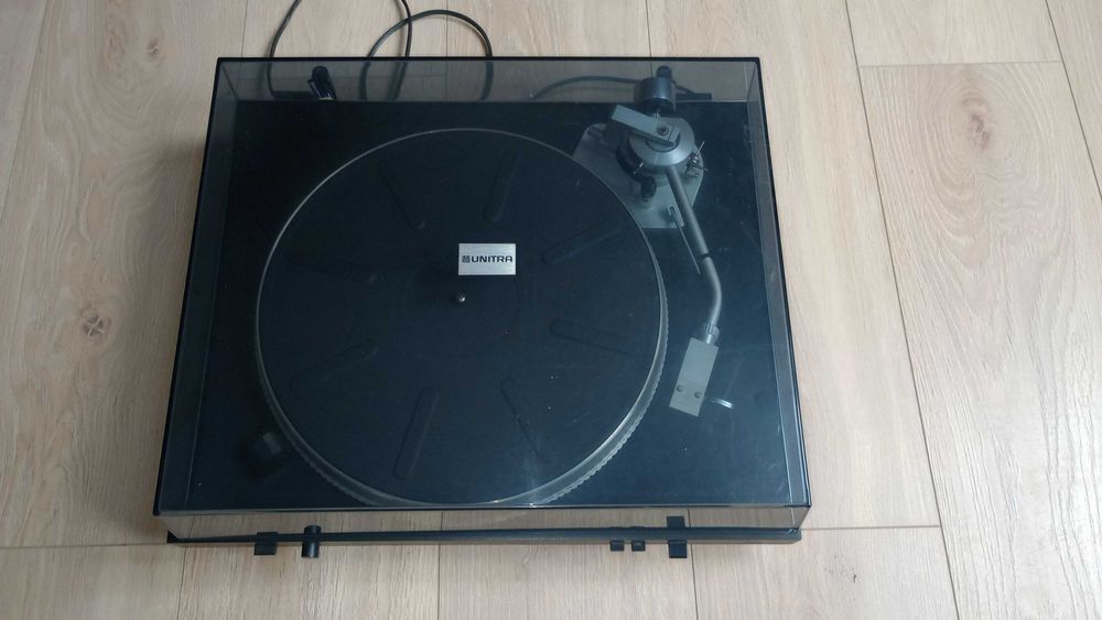 Gramofon  GS467 Bernard