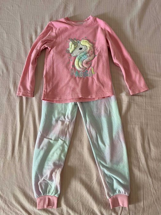 Pijama Primark de unicórnio "Magical" rosa, 5-6 anos