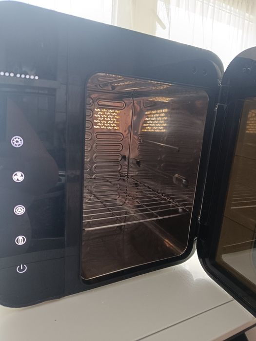 Sprzedam wyparzacz naswietlacz UV do akcesorii niemowlęcych