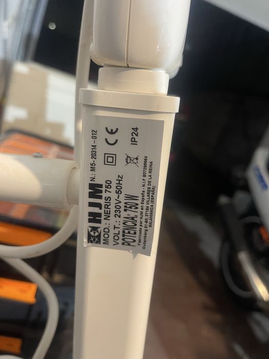 Secador de toalhas digital