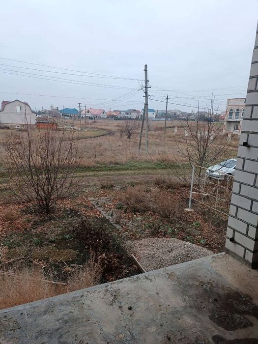 Продам 2-поверховий будинок без внутрішніх робіт