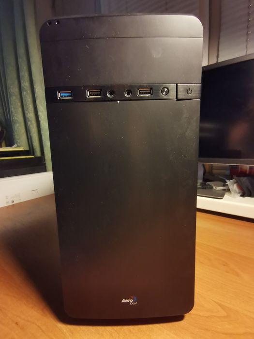Надійний системний блок ПК (Intel / ASUS / AeroCool 550W) для офісу та навчання