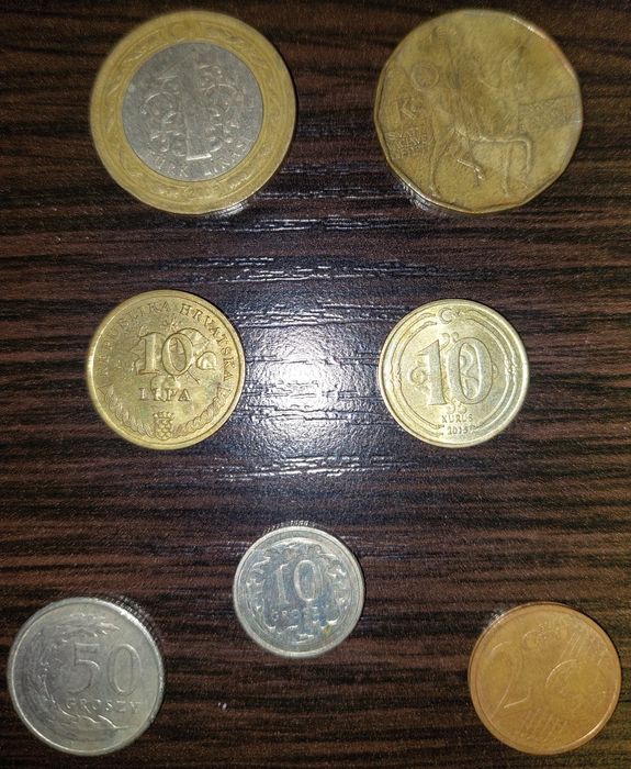 Монеты одним лотом 7 шт.