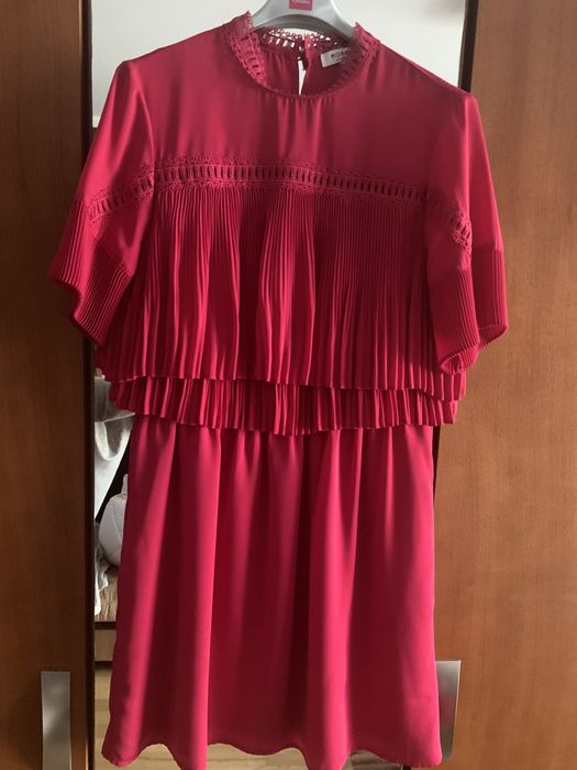 Sukienka z falbanami , MIDI , różowa, fuksja roz 42/ 40 - Morgan