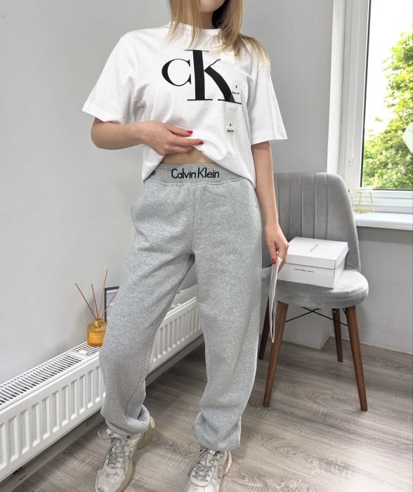 Футболка Calvin Klein CK