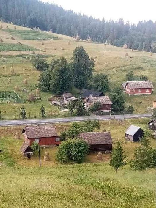 Продам приватний будинок з землею