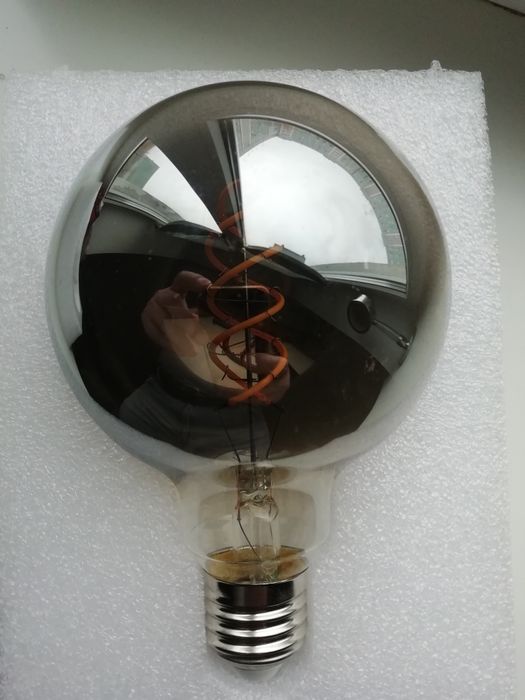 Лампочка цоколь е27