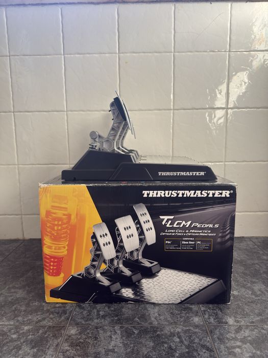 Pedais ThrustMaster T-LCM