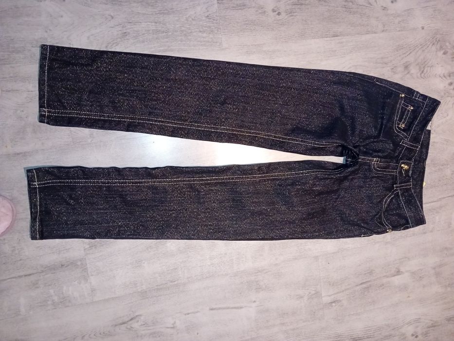 Spodnie jeans czarne nowe  że złotą nitka