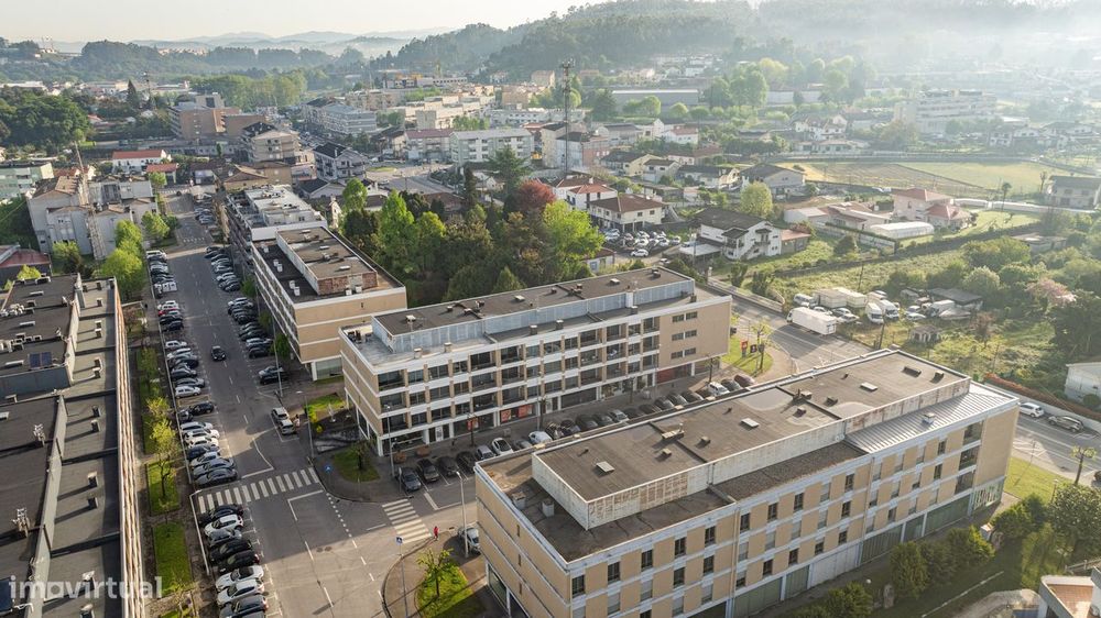 Apartamento T3 renovado em Celeirós
