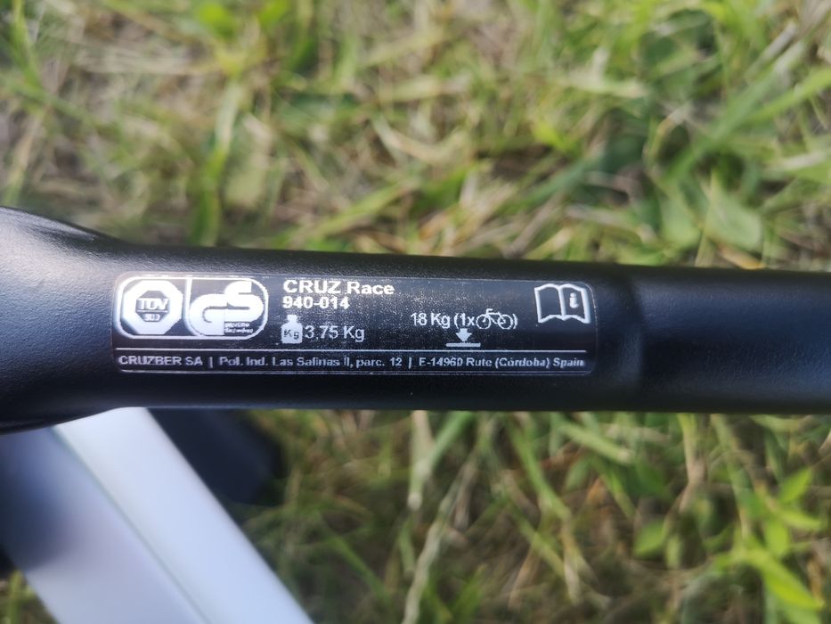 Bagażnik dachowy Cruz Airo