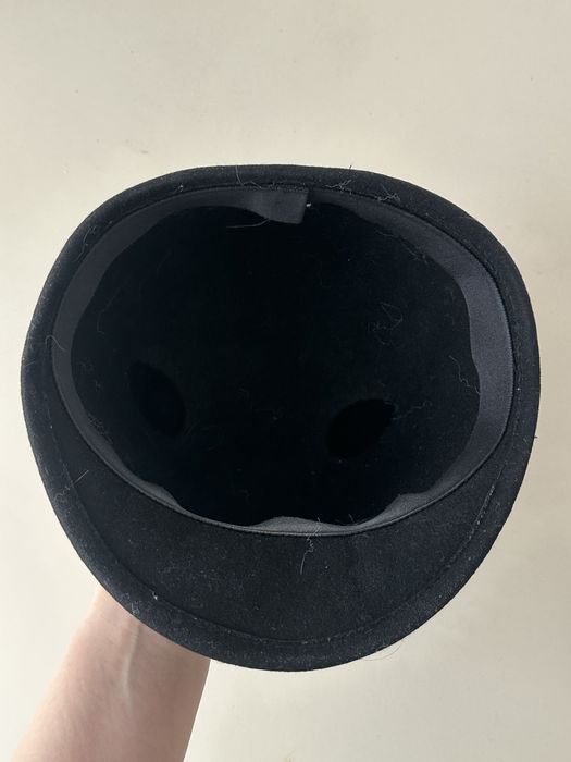 Капелюх - берет жіночий  з вушками