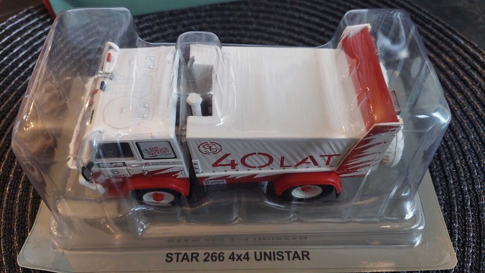 Star 266 4x4 UNISTAR Kolekcja Kultowych Ciężarówek PRL 1:43