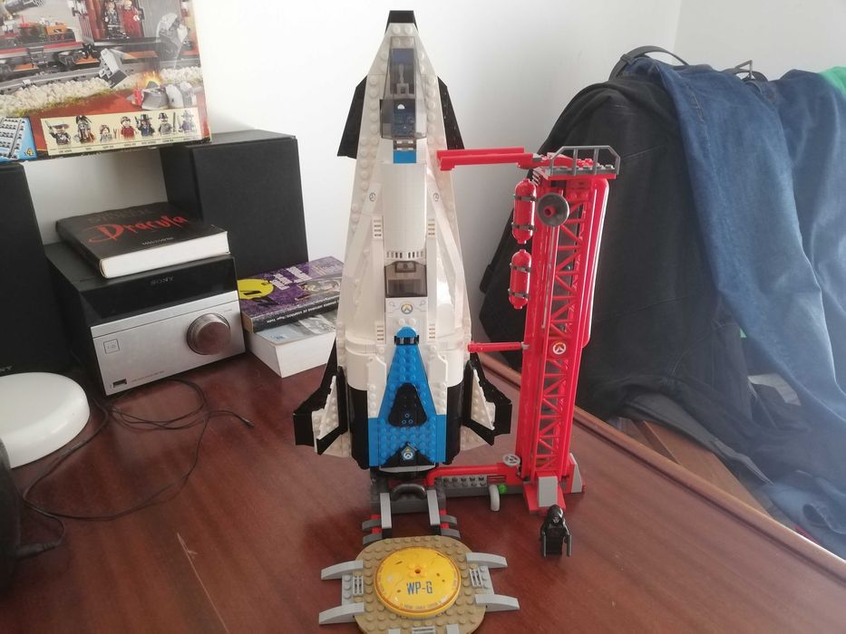 Lego Overwatch Watchpoint: Gibraltar 75975