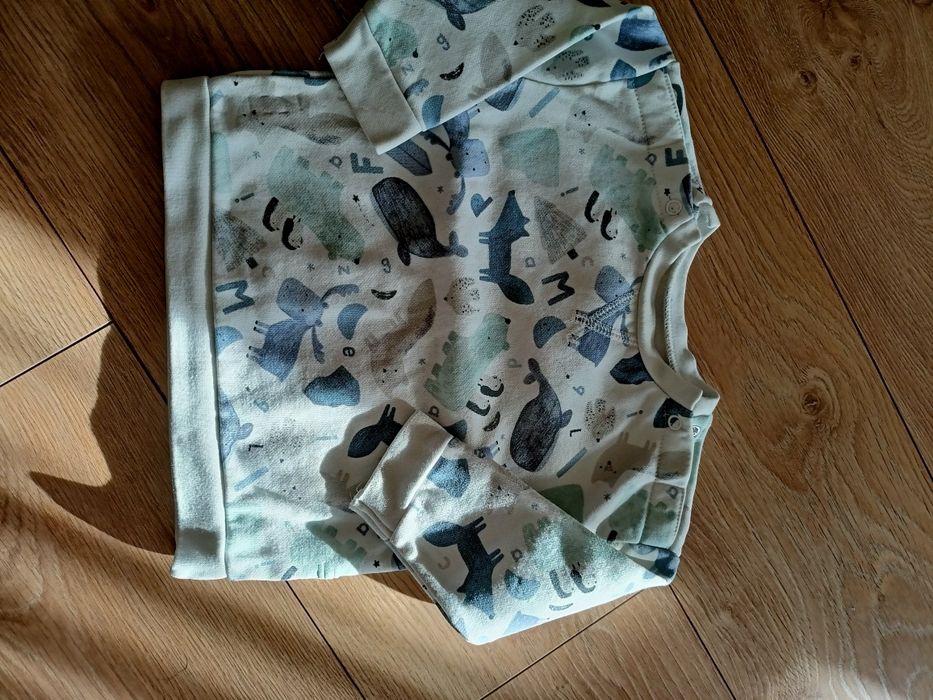 Bluza chłopięca 6-9 miesięcy