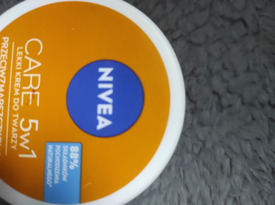 Krem do twarzy Nivea 5w1