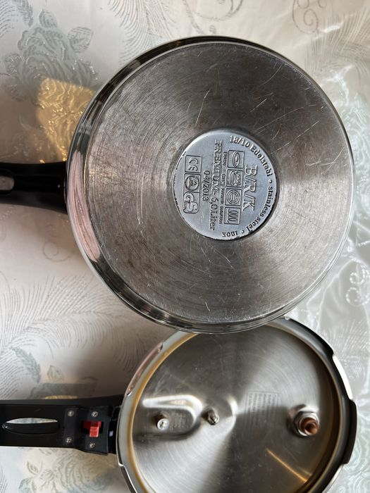 Скороварки різні,фірми Silit  привезені з Німеччини