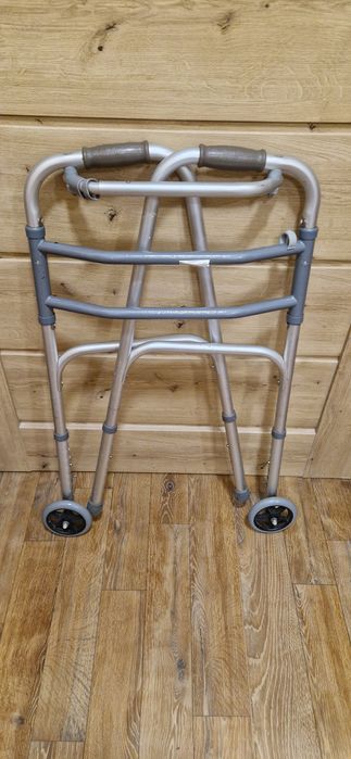 Balkonik chodzik  aluminiowy !