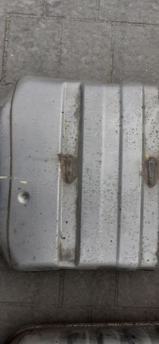 Tłumiki/puszki/końcowe Audi A5. Wydech